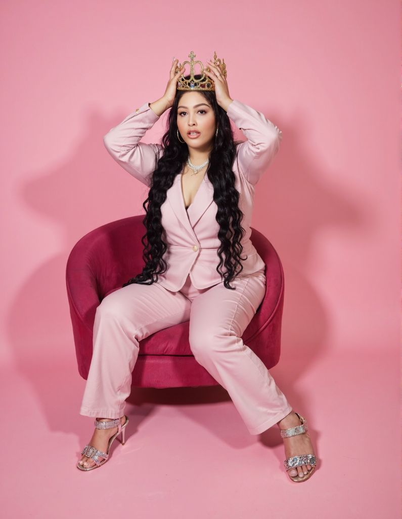 Des December - Featured Independent Artist